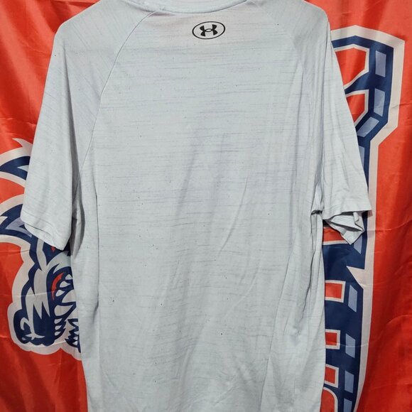 Under Armour Grey Exercise Shirt - Picture 3 of 3